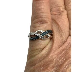 JWBR sterling silver Blue & white diamond ring